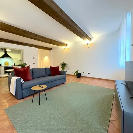 Apartment Claretta Parma